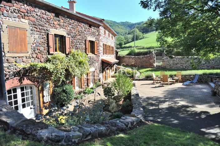 Image No.2-6 Bed House for sale