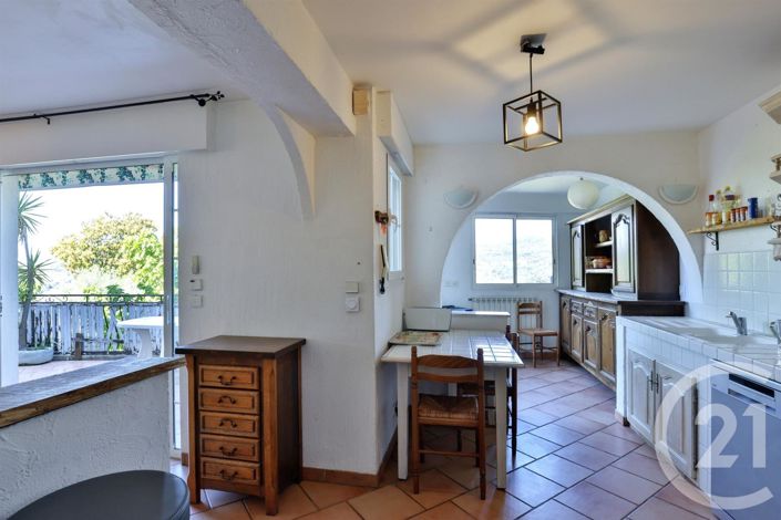 Image No.13-6 Bed House for sale