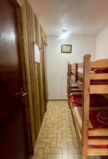 Image No.6-Apartment for sale