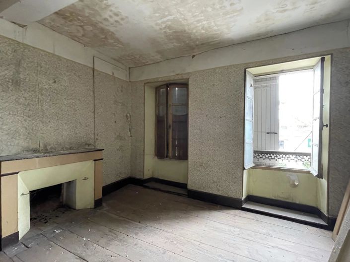 Image No.9-House for sale