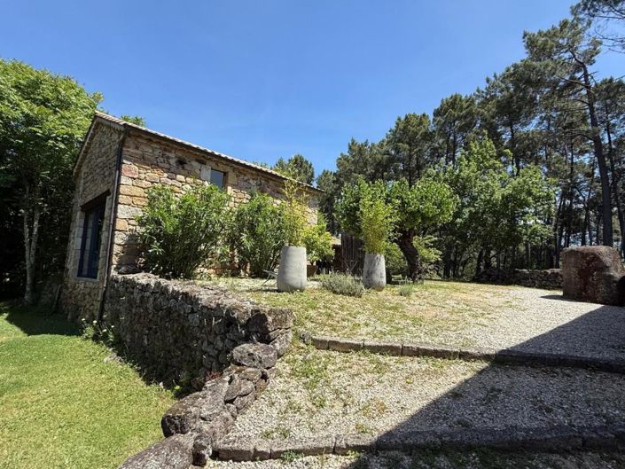 Image No.10-7 Bed House for sale