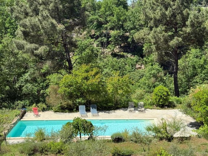 Image No.12-7 Bed House for sale