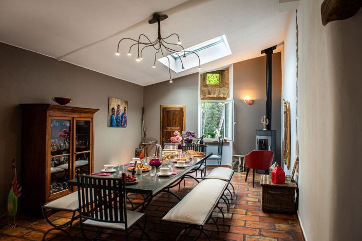 Image No.18-7 Bed House for sale