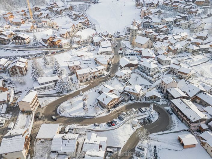 Image No.5-5 Bed House for sale