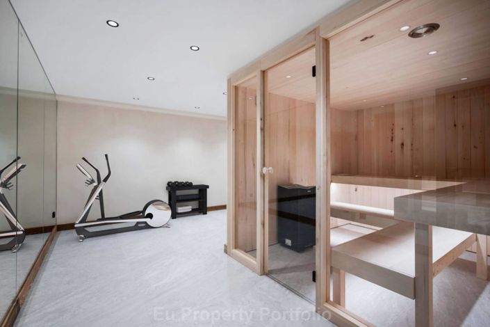 Image No.15-5 Bed House for sale