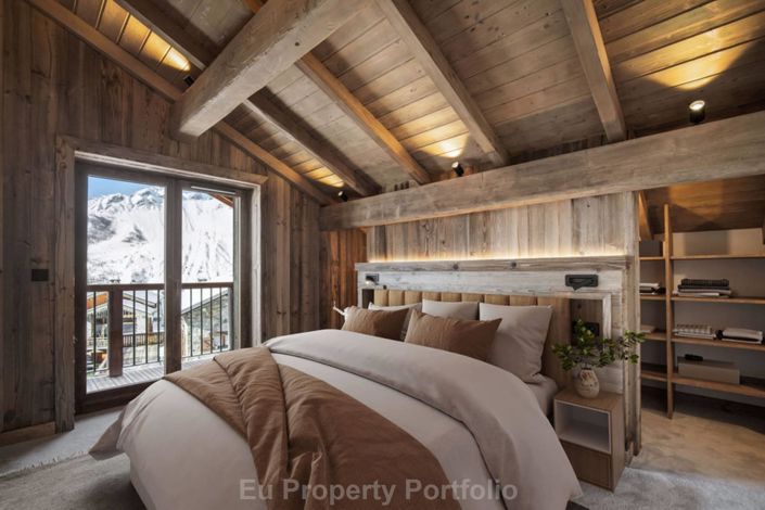 Image No.7-5 Bed House for sale