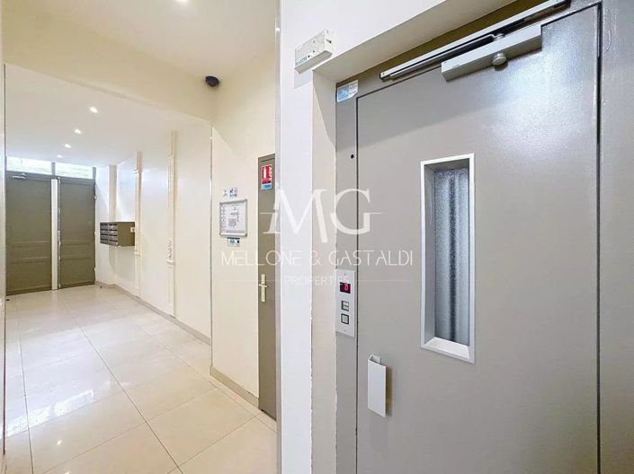 Image No.7-Apartment for sale