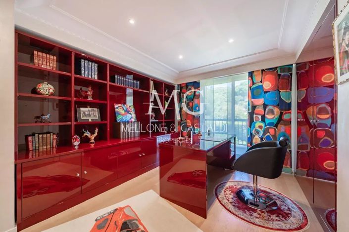 Image No.21-3 Bed Apartment for sale