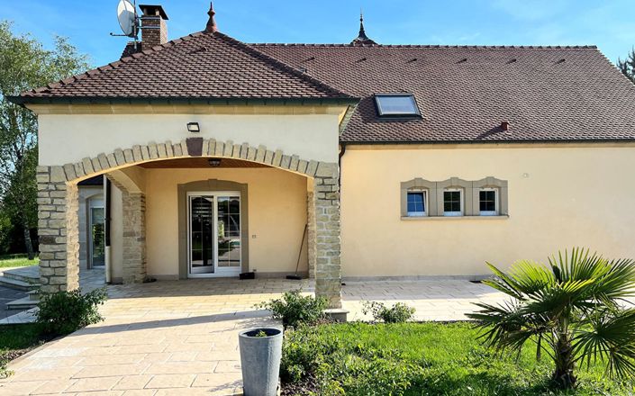 Image No.2-Maison de 5 chambres à vendre à Franche-Comté