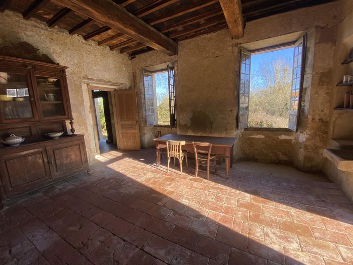 Image No.7-4 Bed House for sale