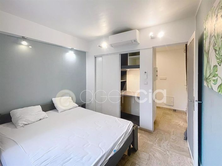 Image No.10-2 Bed Apartment for sale