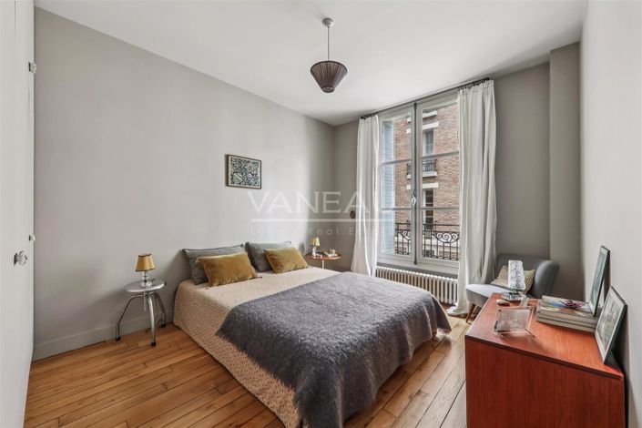 Image No.10-3 Bed Apartment for sale