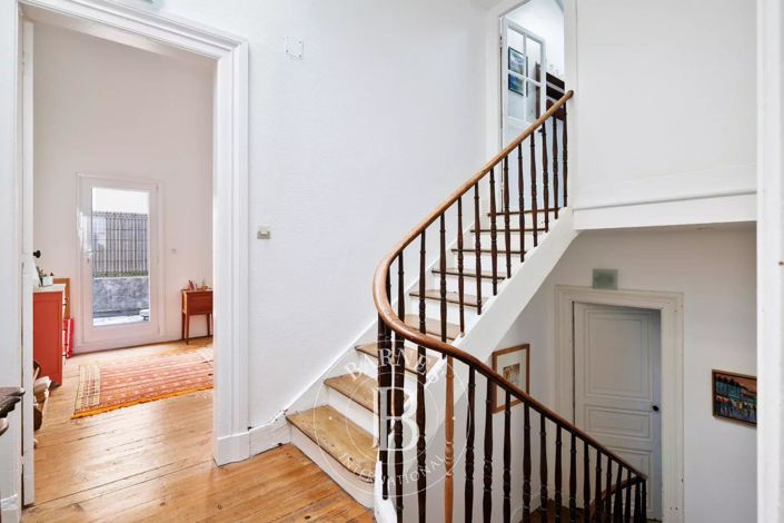 Image No.13-3 Bed House for sale