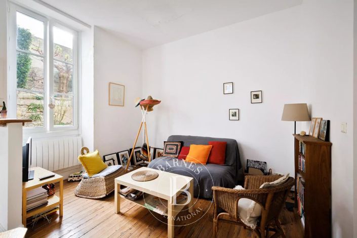 Image No.19-3 Bed House for sale