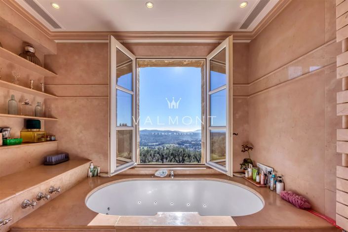 Image No.11-6 Bed House for sale