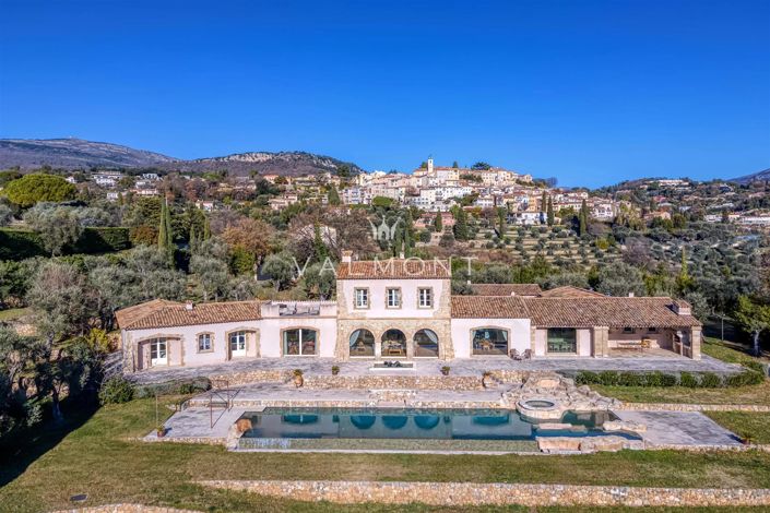 Image No.18-6 Bed House for sale