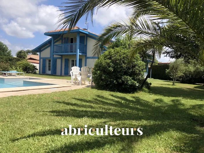 Image No.2-4 Bed House for sale