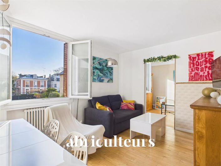 Image No.3-3 Bed Apartment for sale