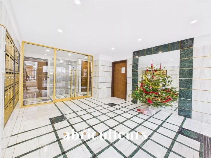 Image No.18-2 Bed Apartment for sale