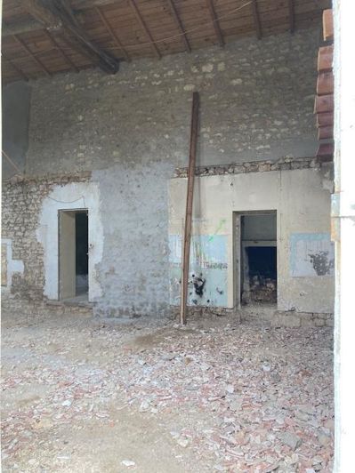 Image No.9-1 Bed House for sale