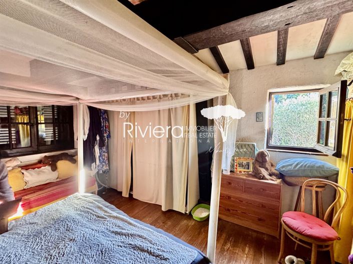 Image No.13-6 Bed House for sale