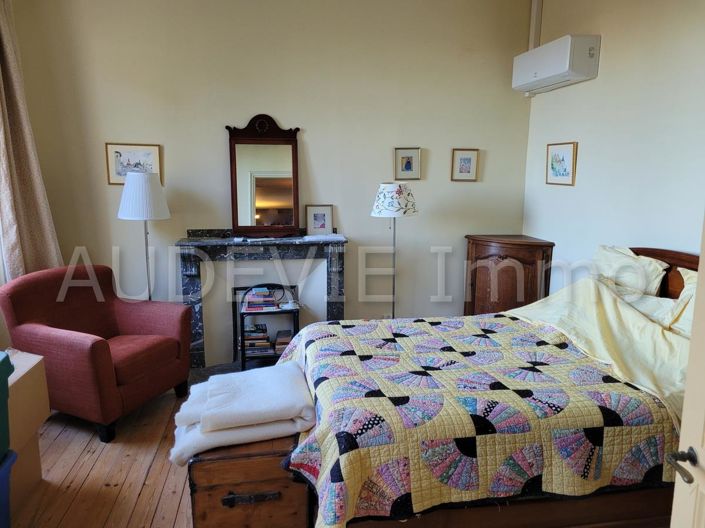 Image No.17-6 Bed House for sale