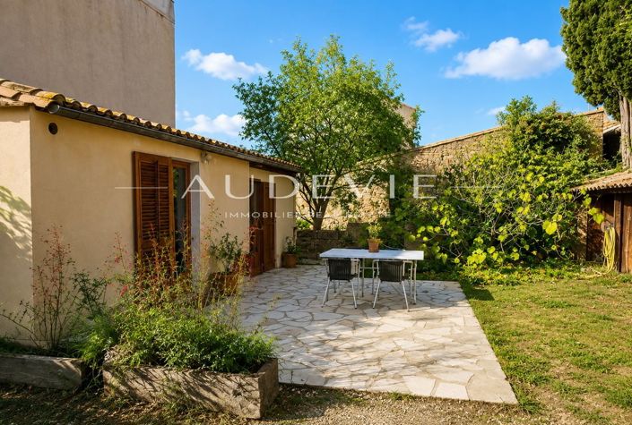 Image No.20-5 Bed House for sale
