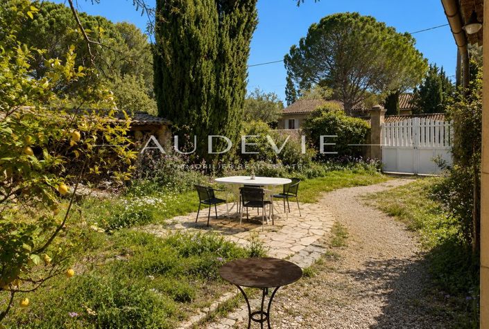 Image No.4-5 Bed House for sale