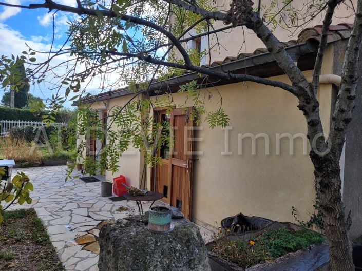 Image No.5-5 Bed House for sale