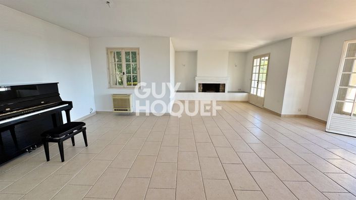 Image No.21-5 Bed House for sale