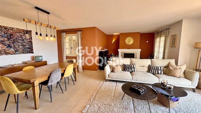 Image No.4-5 Bed House for sale