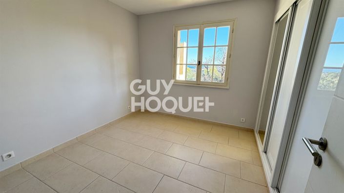 Image No.7-5 Bed House for sale