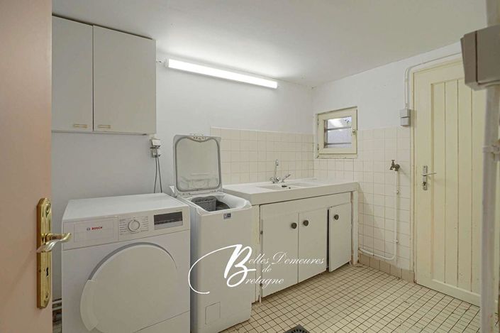 Image No.19-3 Bed House for sale