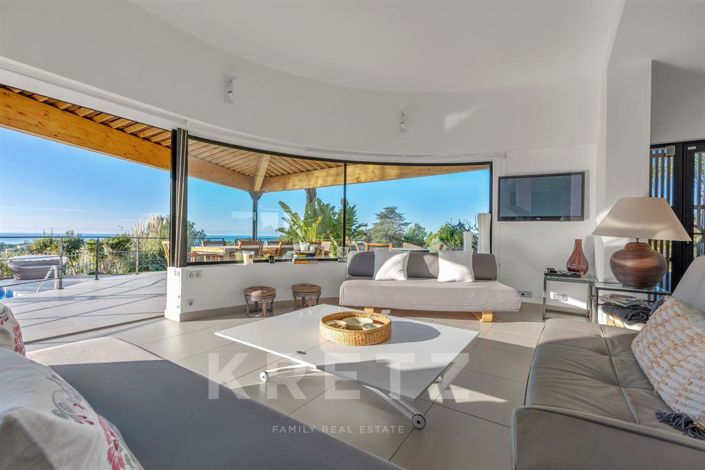 Image No.4-7 Bed House for sale