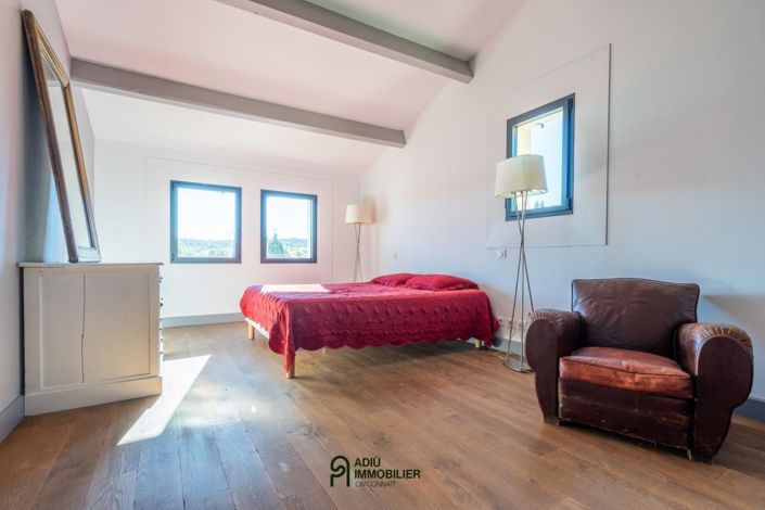 Image No.11-6 Bed House for sale