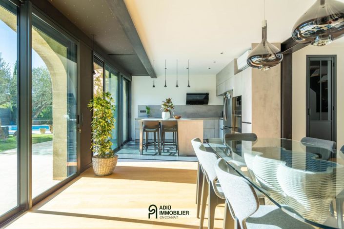 Image No.7-6 Bed House for sale