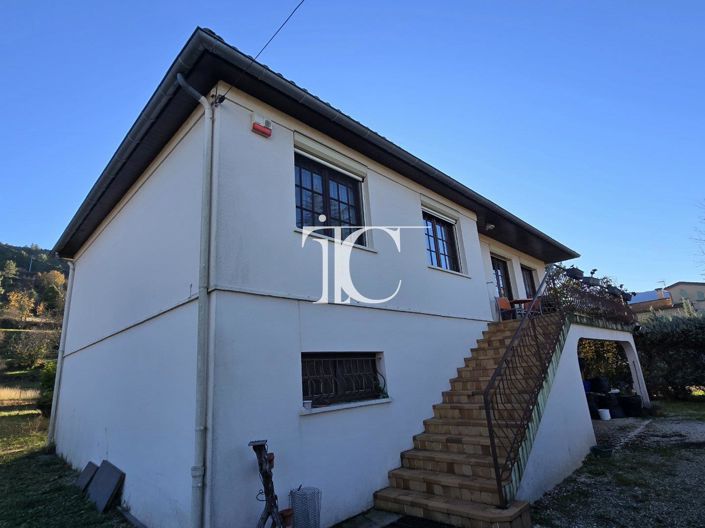 Image No.5-3 Bed House for sale