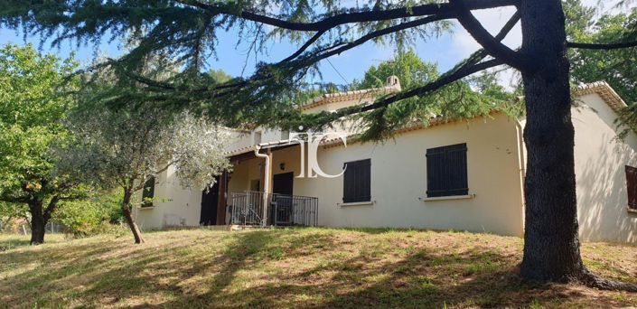 Image No.2-4 Bed House for sale