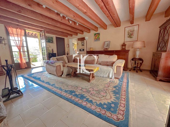 Image No.4-4 Bed House for sale