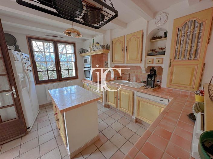 Image No.7-4 Bed House for sale