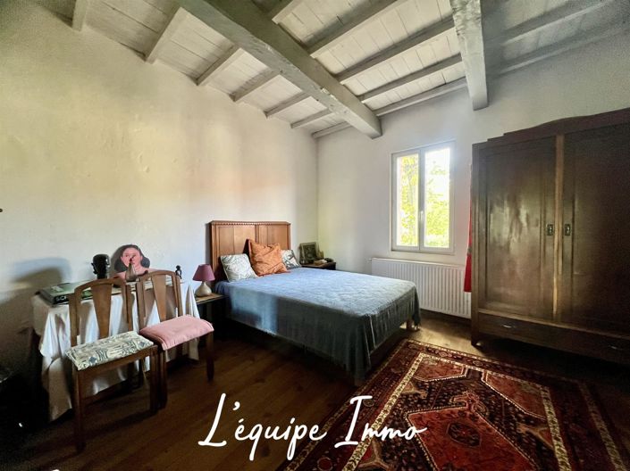 Image No.10-4 Bed House for sale