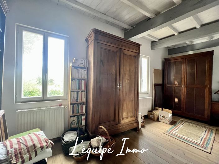 Image No.12-4 Bed House for sale