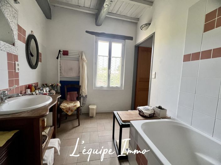 Image No.14-4 Bed House for sale