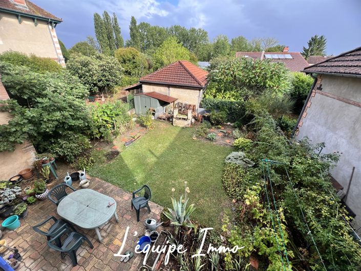 Image No.17-4 Bed House for sale