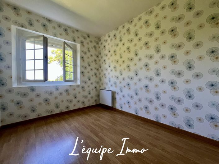 Image No.12-4 Bed House for sale