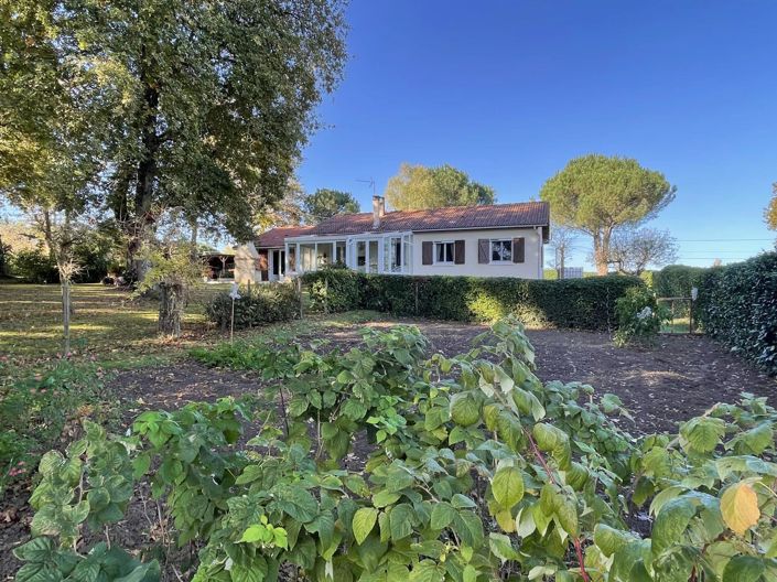 Image No.17-3 Bed House for sale