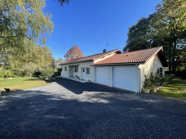 Image No.19-3 Bed House for sale