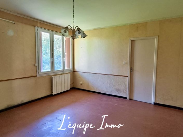 Image No.15-4 Bed House for sale