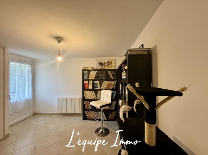 Image No.11-4 Bed House for sale