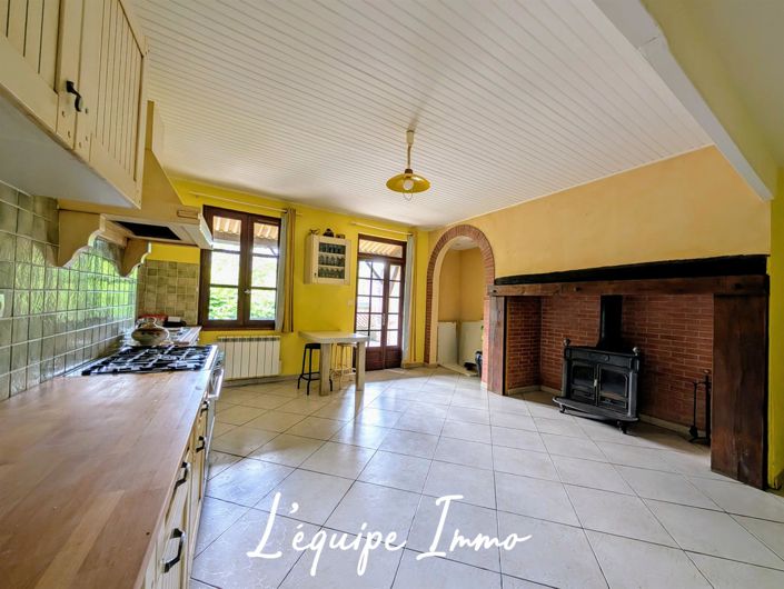 Image No.2-4 Bed House for sale